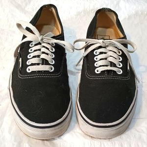 Vans off the wall black unisex men's 6.5 women's 8 shoes in excellent condition